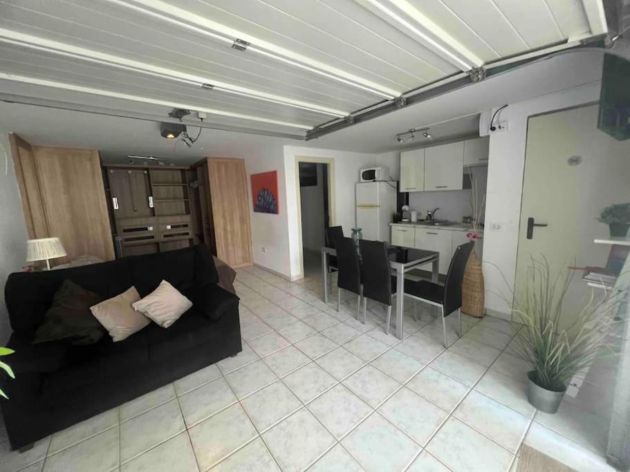 Loft Surf & Playa El Medano Con Wifi Luminoso Ideal Con Mascotas Apartment Bagian luar foto